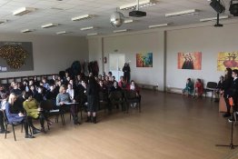 Meninio skaitymo konkursas „Vaikystės žodžiai“